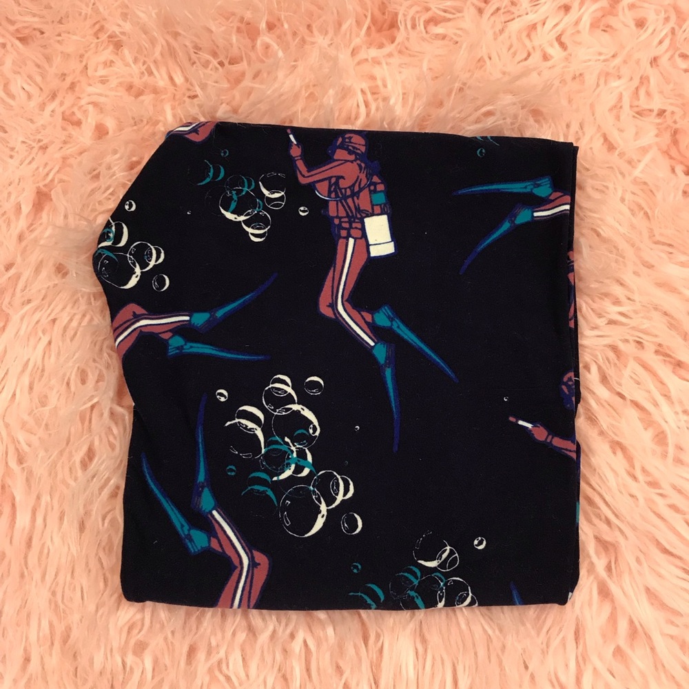 LuLaRoe NWOT Diver TC (10-20) Leggings